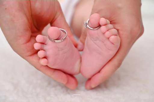 青海孕妇前三个月的睡姿